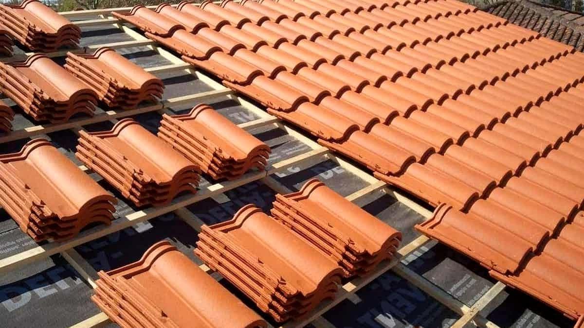 Tigla ceramica si tigla de beton Prahova